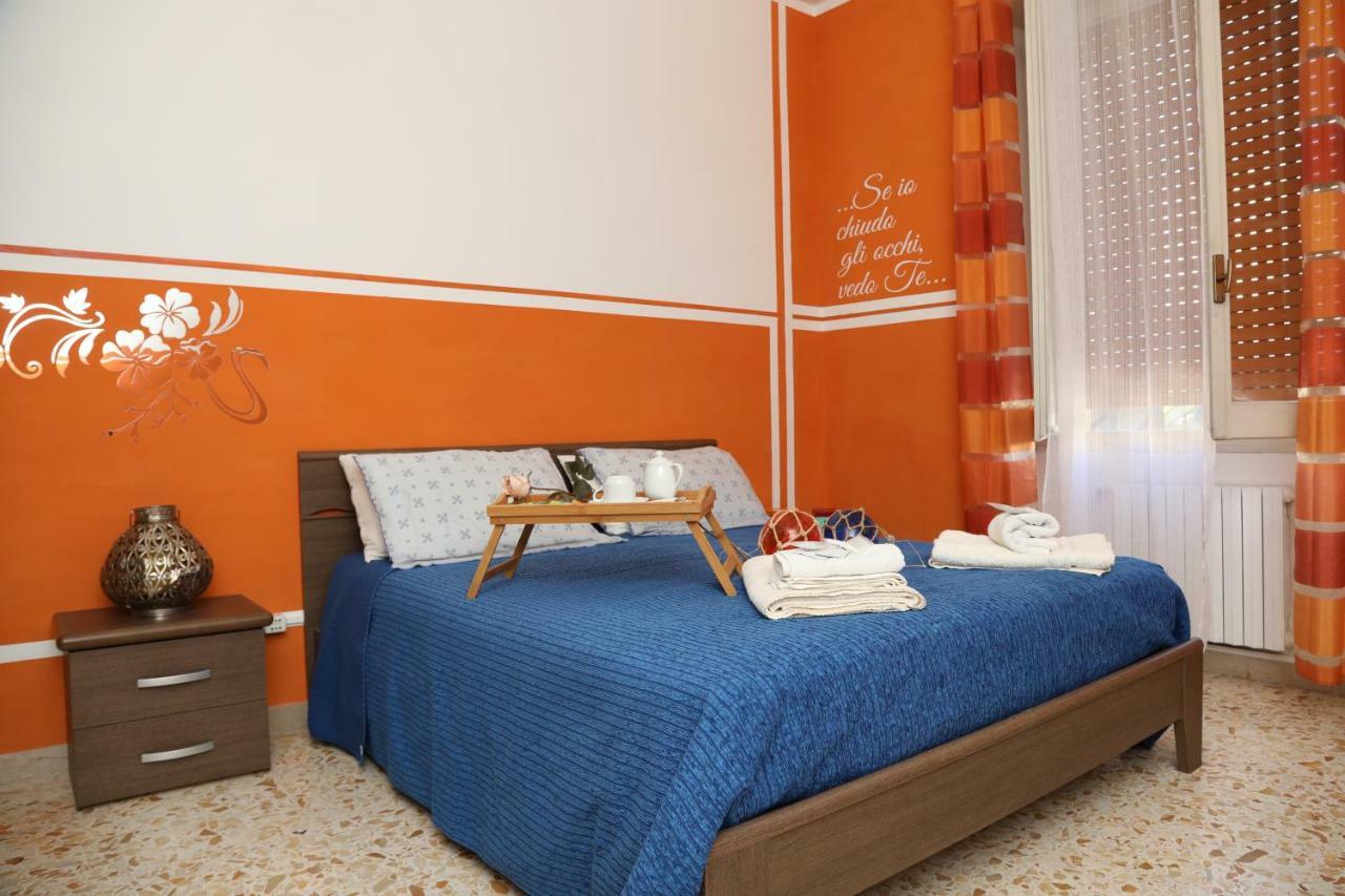 Viale Italia 41: I Migliori Anni 호텔 사사리 외부 사진